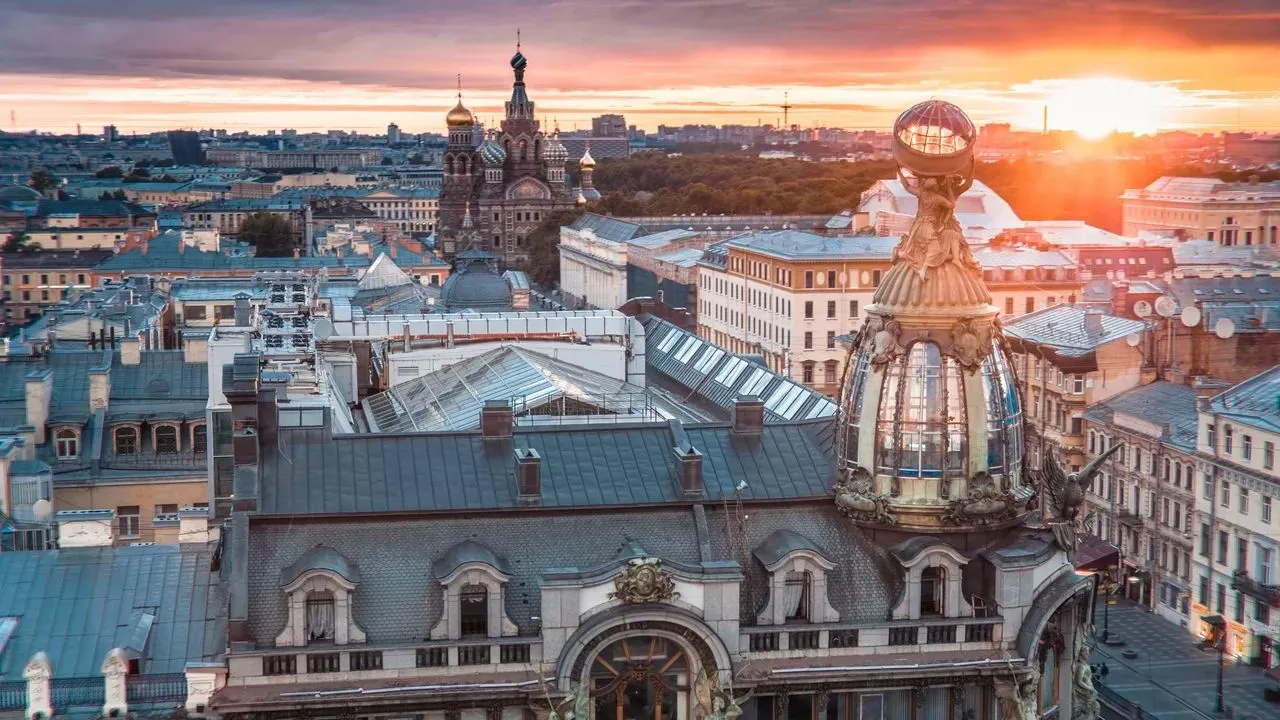 sankt-peterburg.webp